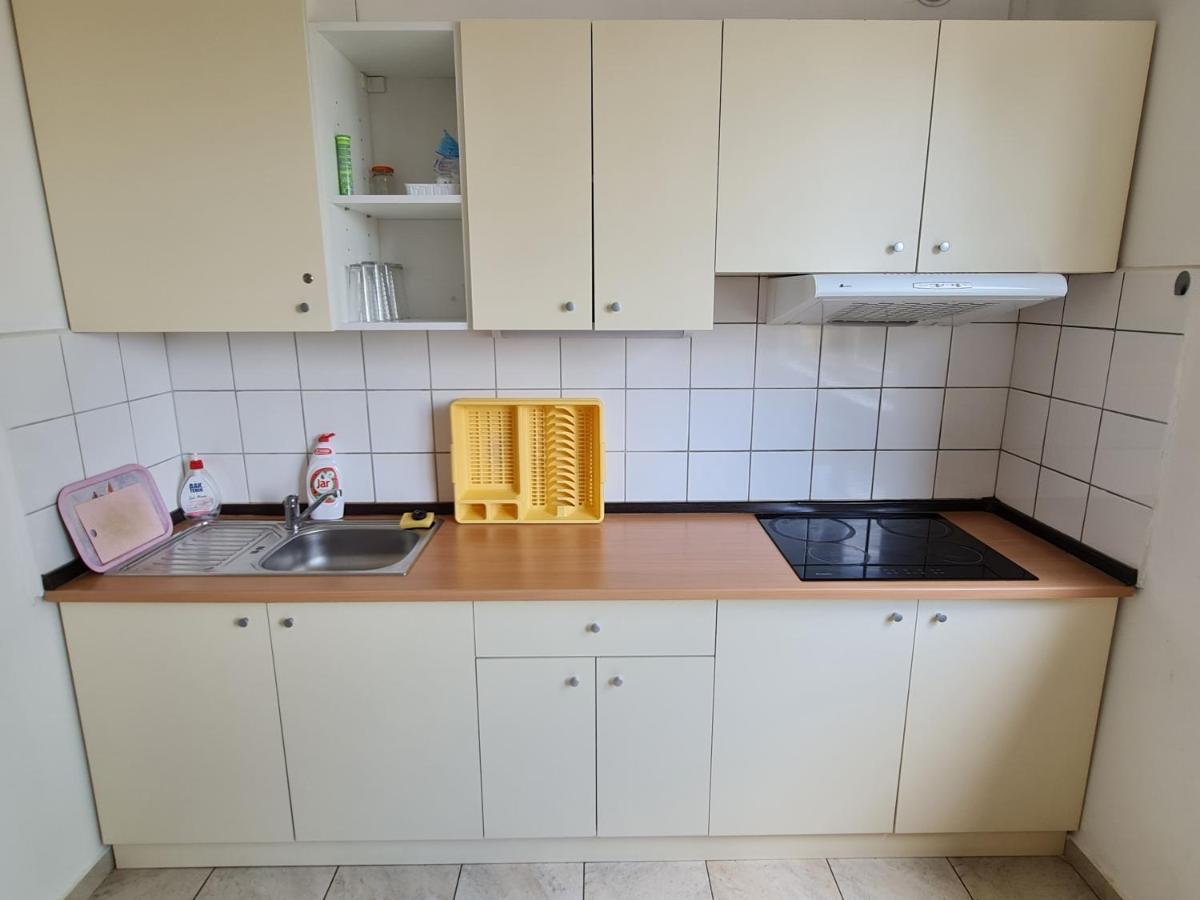 Nika Beds Hotel Pardubice Kültér fotó