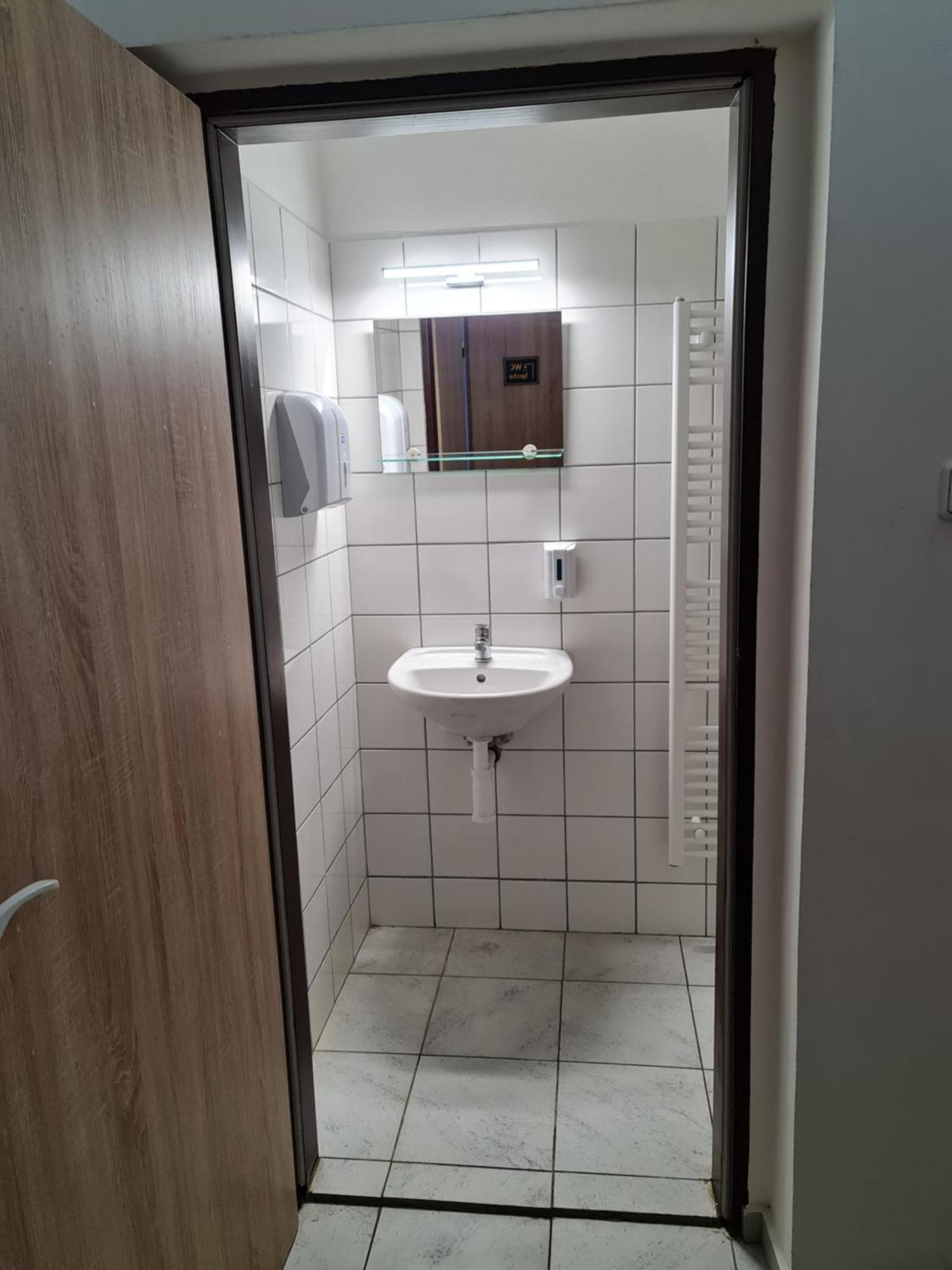 Nika Beds Hotel Pardubice Kültér fotó