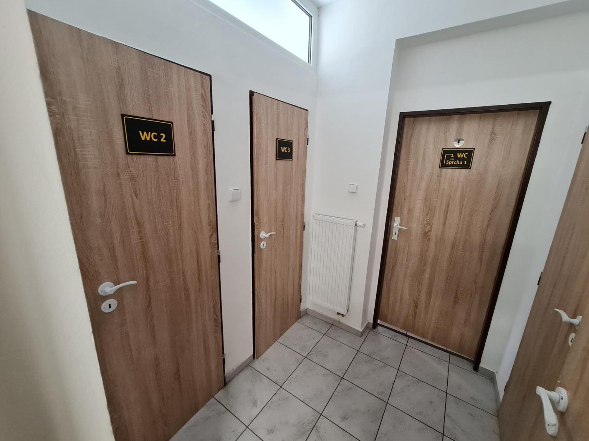 Nika Beds Hotel Pardubice Kültér fotó